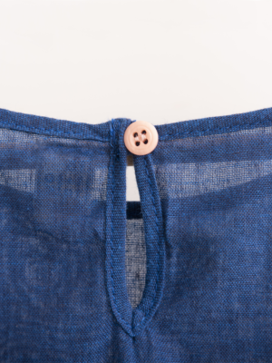 T-Shirt Blue Button Totito Totó Apparel