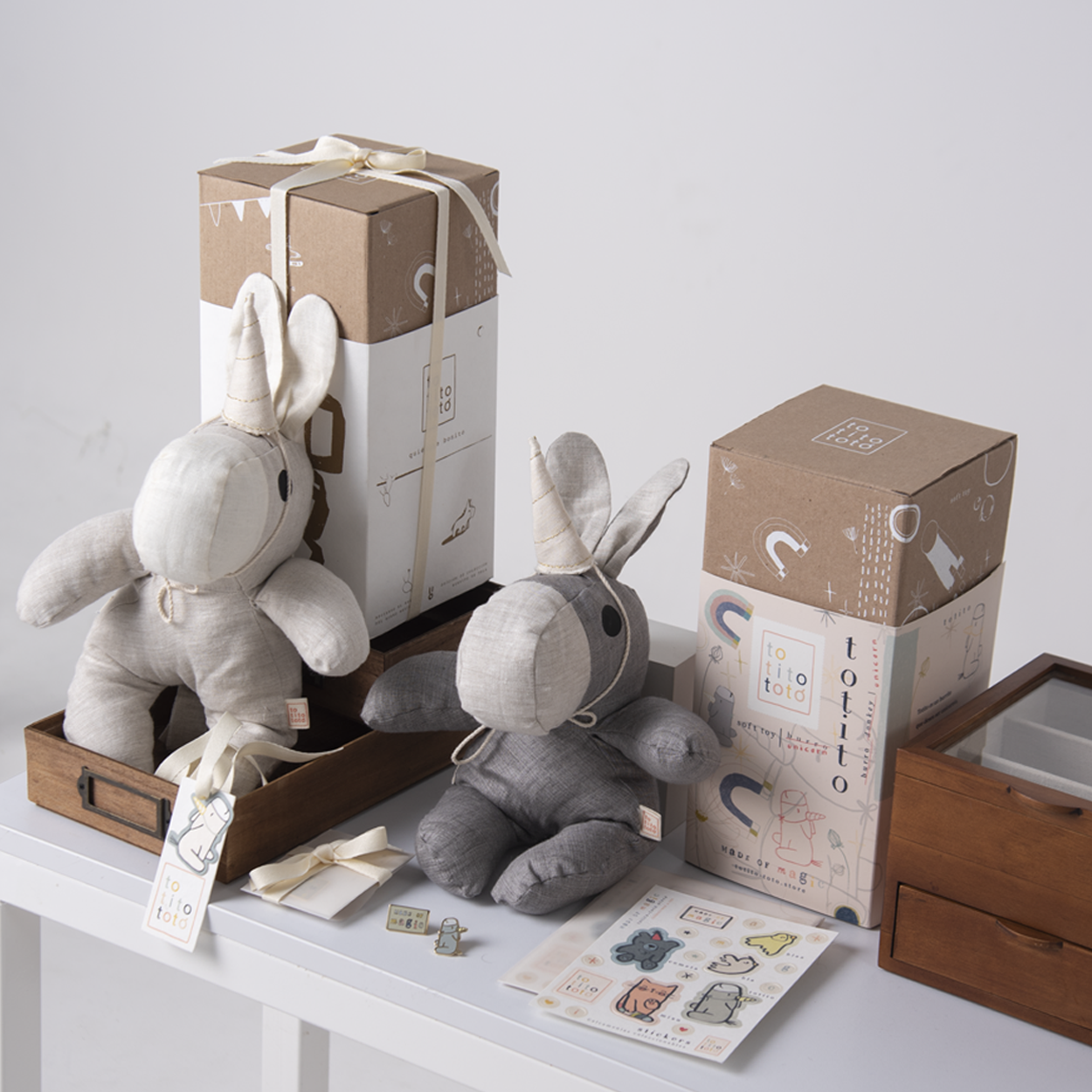 Kit softy pin stickers Gift Kids Girl Boy Totito Totó