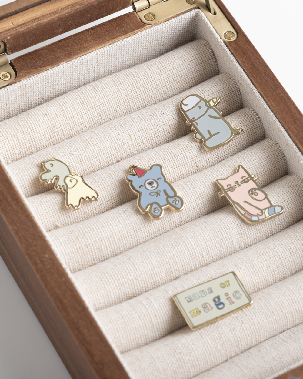 Pines Personajes Detalle Totito Totó Pin Storytelling Totito Totó Gift Kids Design