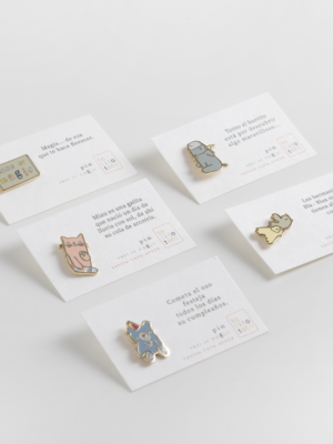 Pin Storytelling Totito Totó Gift Kids Design